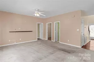 208 Mountain View Rd, Statesville, NC 28625 - Photo 20