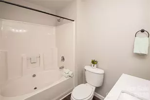 2342 Brendon Patrick Ct, Charlotte, NC 28262 - Photo 34