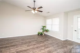 2342 Brendon Patrick Ct, Charlotte, NC 28262 - Photo 10