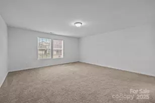 8618 Herons Pond Ct, Charlotte, NC 28215 - Photo 18