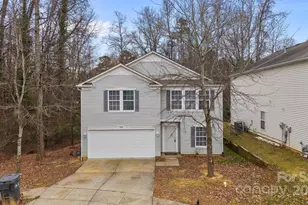 8618 Herons Pond Ct, Charlotte, NC 28215 - Photo 46