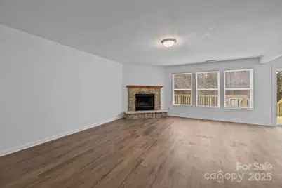 8618 Herons Pond Court, Charlotte, NC 28215 - Photo 12