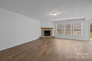 8618 Herons Pond Ct, Charlotte, NC 28215 - Photo 12