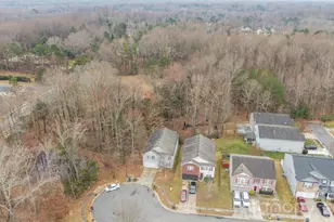 8618 Herons Pond Ct, Charlotte, NC 28215 - Photo 42