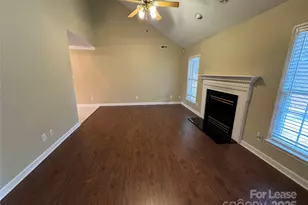 2206 Water Oak Ln, Gastonia, NC 28056 - Photo 6