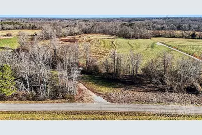 498 Carolina Ridge Road, Gaffney, SC 29341 - Photo 1