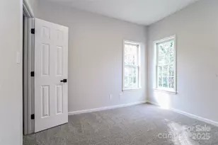 9410 Mitchell Glen Dr, Charlotte, NC 28277 - Photo 12