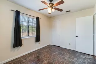 90 2nd St SE, Catawba, NC 28609 - Photo 12