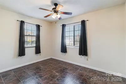 90 2nd Street SE, Catawba, NC 28609 - Photo 10