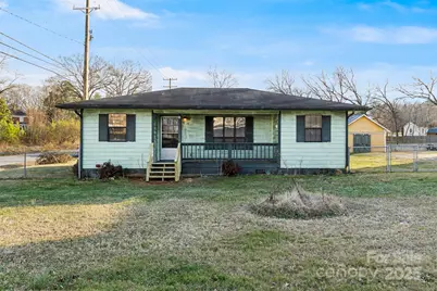 90 2nd Street SE, Catawba, NC 28609 - Photo 4