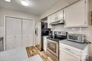 10932 Copperfield Dr, Pineville, NC 28134 - Photo 10