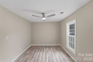 522 W McLelland Ave, Mooresville, NC 28115 - Photo 14