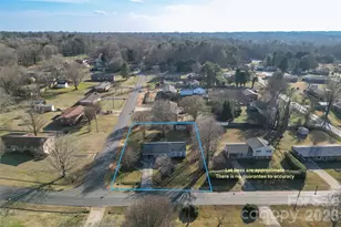 2730 33rd Ave NE, Hickory, NC 28601 - Photo 24