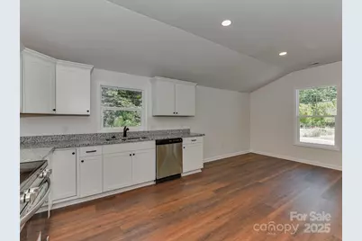 3204 Amay James Avenue, Charlotte, NC 28208 - Photo 10