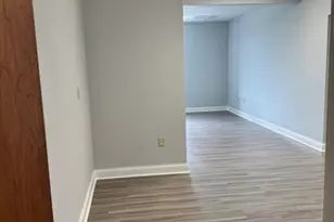 2101 Sardis Rd N, Charlotte, NC 28227 - Photo 8