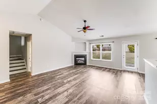 6320 Alder Ct, Charlotte, NC 28215 - Photo 2