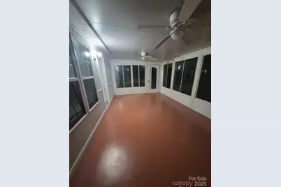 17300 Commons Crossing Drive, Charlotte, NC 28277 - Photo 8