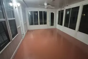 17300 Commons Crossing Dr, Charlotte, NC 28277 - Photo 8