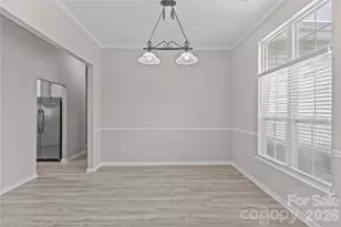 17300 Commons Crossing Dr, Charlotte, NC 28277 - Photo 8