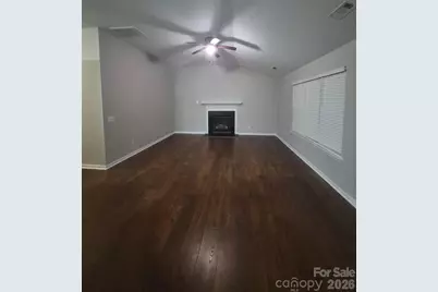 17300 Commons Crossing Drive, Charlotte, NC 28277 - Photo 6