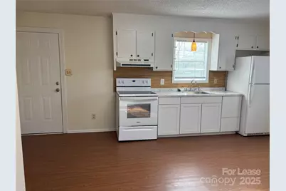 828 Spruce Street, Mooresville, NC 28115 - Photo 8