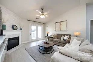 16354 Redstone Mountain Ln, Charlotte, NC 28277 - Photo 6