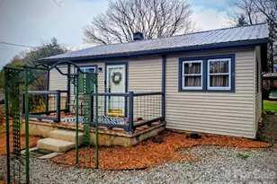 8 Linda Vista Dr, Asheville, NC 28806 - Photo 2