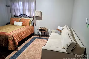 8 Linda Vista Dr, Asheville, NC 28806 - Photo 16