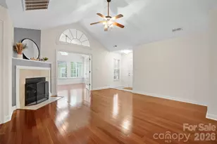 5518 Prosperity View Dr, Charlotte, NC 28269 - Photo 12