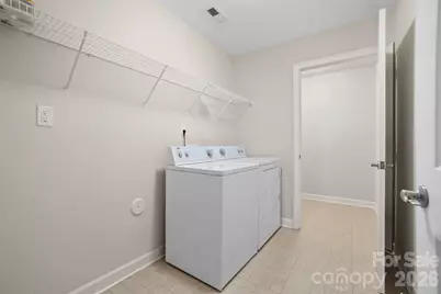 5518 Prosperity View Drive, Charlotte, NC 28269 - Photo 18