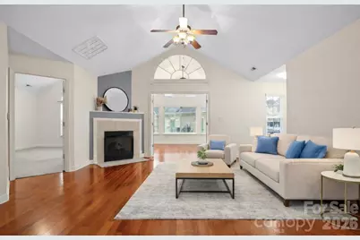 5518 Prosperity View Drive, Charlotte, NC 28269 - Photo 4