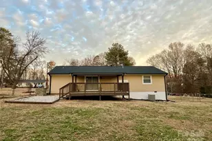 3905 Branding Iron Dr, Gastonia, NC 28052 - Photo 8