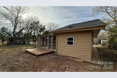 809 Howard Street, Shelby, NC 28152 - Photo 8