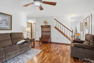 17 Meadow Brook Dr, Fletcher, NC 28732 - Photo 6