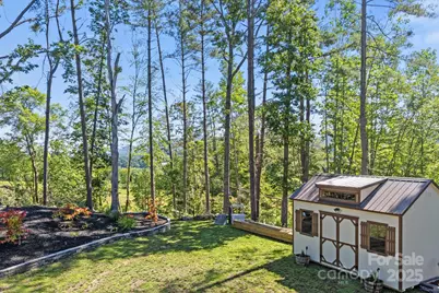 102 Kiwassa Lane, Hendersonville, NC 28792 - Photo 4