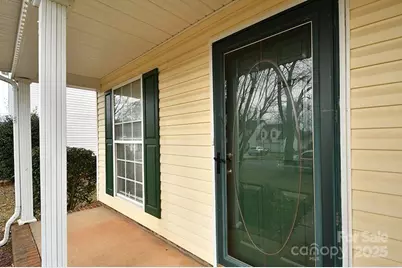 9701 Veronica Drive, Charlotte, NC 28215 - Photo 2
