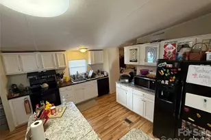 2423 Stones Throw Ct, Lenoir, NC 28645 - Photo 6