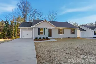 1201 Suncrest Ave, Statesville, NC 28677 - Photo 2