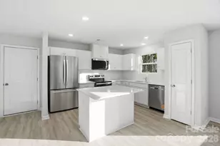 1201 Suncrest Ave, Statesville, NC 28677 - Photo 8