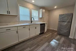 2507 Moreland St, Charlotte, NC 28208 - Photo 4