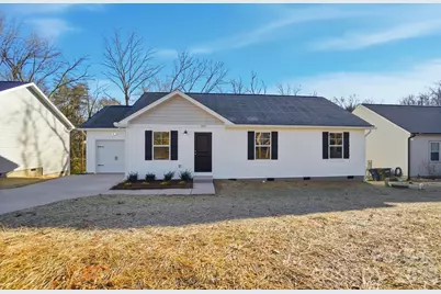 1207 Suncrest Avenue, Statesville, NC 28677 - Photo 1
