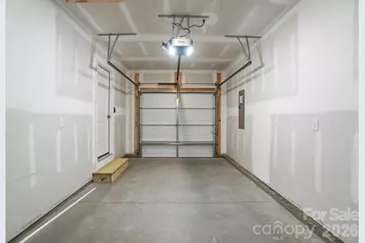 1207 Suncrest Avenue, Statesville, NC 28677 - Photo 24