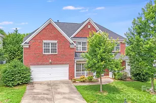 6227 Castlecove Rd, Charlotte, NC 28278 - Photo 2