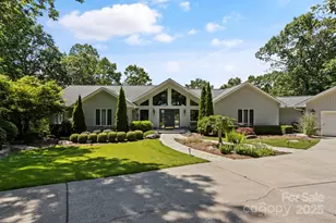 101 Beckwood Ct, Flat Rock, NC 28731 - Photo 4