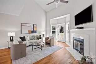 319 S Clarkson St, Charlotte, NC 28202 - Photo 4