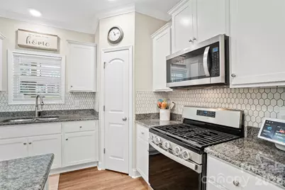 11249 Island View Lane, Lancaster, SC 29720 - Photo 8