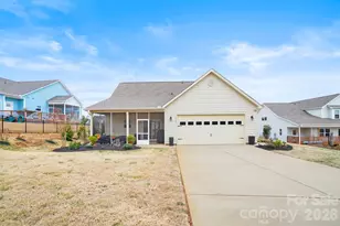 11249 Island View Ln, Lancaster, SC 29720 - Photo 6