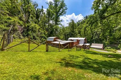 1010 and 1014 Melton Branch Road, Bakersville, NC 28705 - Photo 36