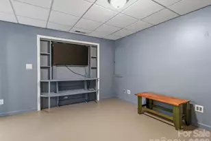 274 White Oak Cir, Burnsville, NC 28714 - Photo 32