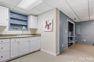 274 White Oak Cir, Burnsville, NC 28714 - Photo 32